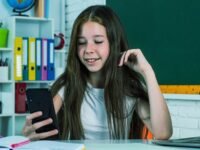 Ways to keep your kids smartphone secure