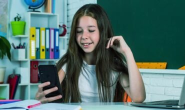 Ways to keep your kids smartphone secure