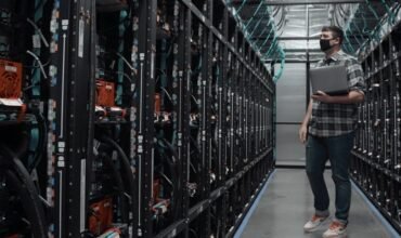 Oracle And Palantir To Enhance Cloud And AI Capabilities